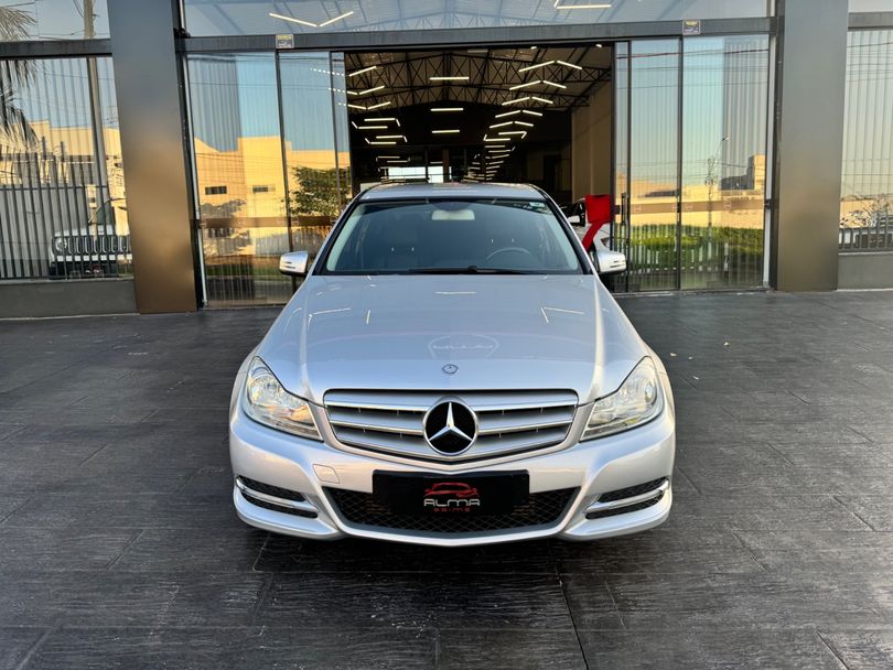Mercedes C-180 CGI Classic 1.8 16V 156cv Aut.