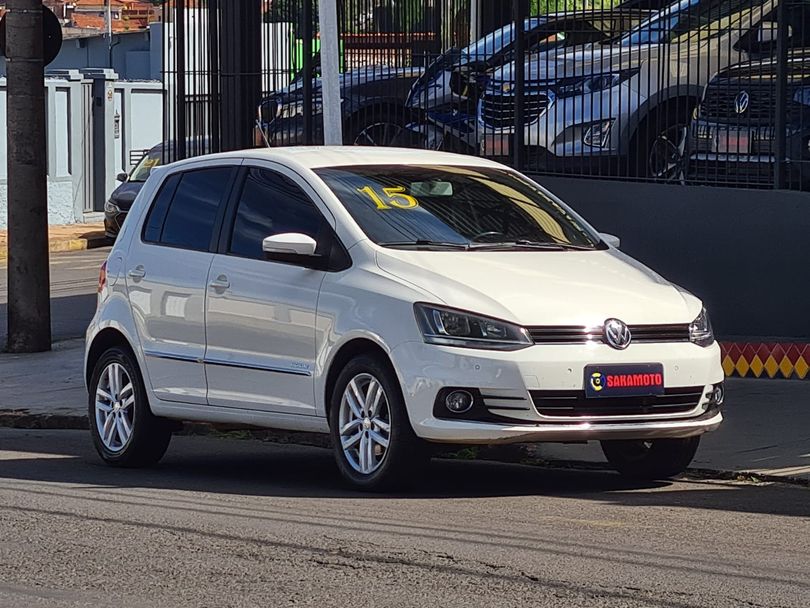 VolksWagen Fox Highline1.6 Flex 16V 5p