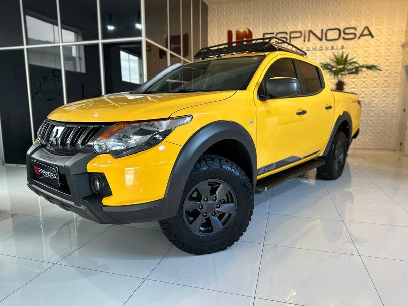 Mitsubishi TRITON L200 SAVANA 