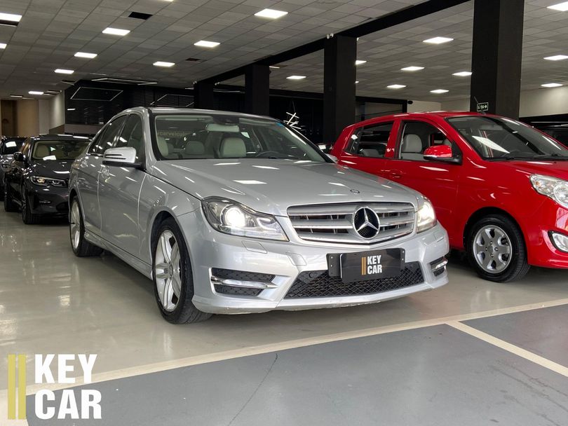 Mercedes C-180 CGI Sport 1.6 TB 16V 156cv Aut.