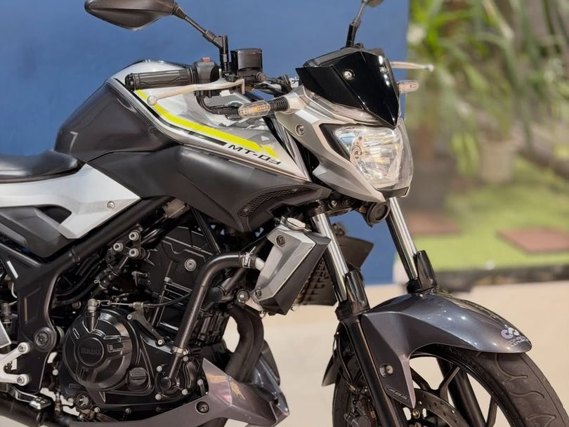 YAMAHA MT-03 321/ABS