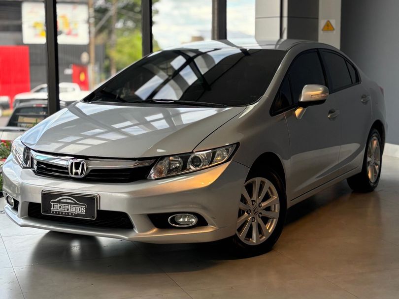 Honda Civic Sedan LXR 2.0 Flexone 16V Aut. 4p