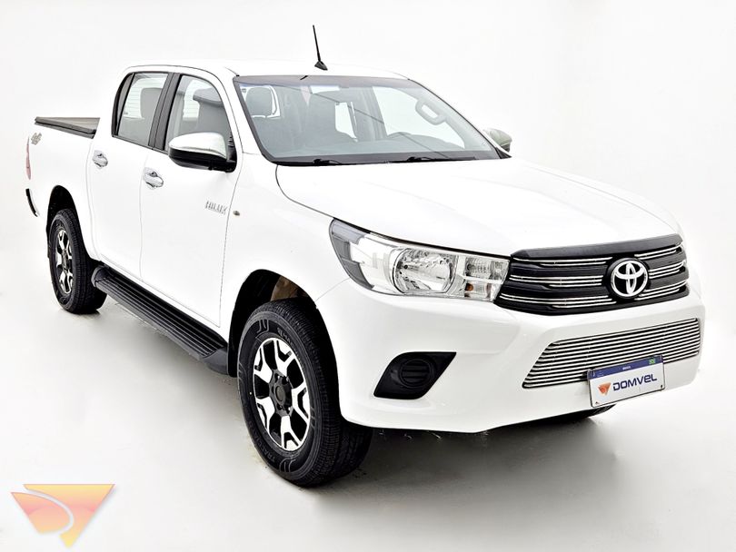 Toyota Hilux CD 4x4 2.8 Diesel Mec.