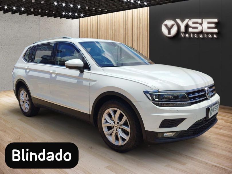 VolksWagen TIGUAN Allspac Comf 250 TSI 1.4 Flex