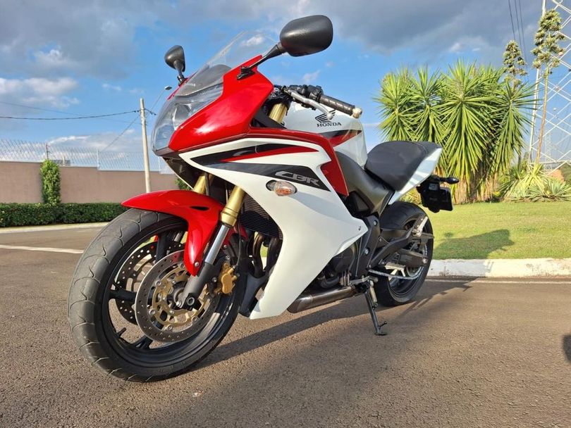 HONDA CBR 600 F