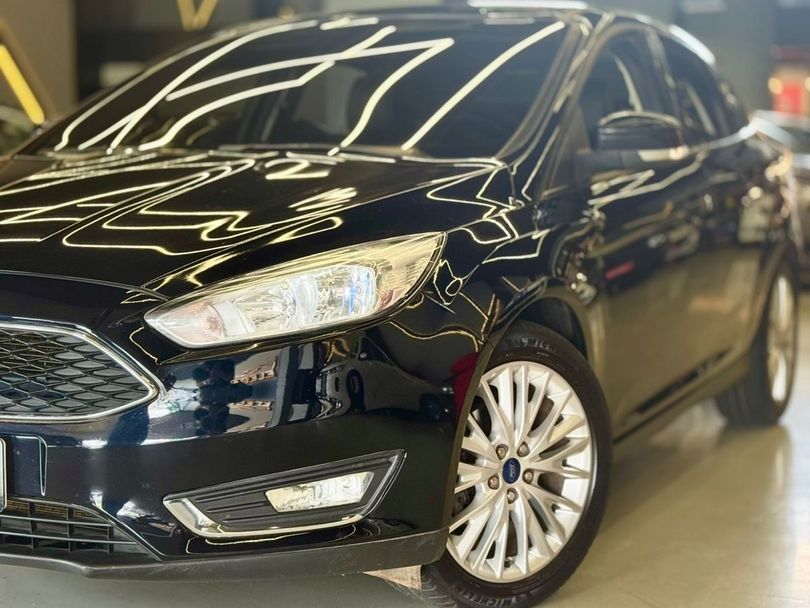 Ford Focus 2.0 16V/SE/SE Plus Flex 5p Aut.