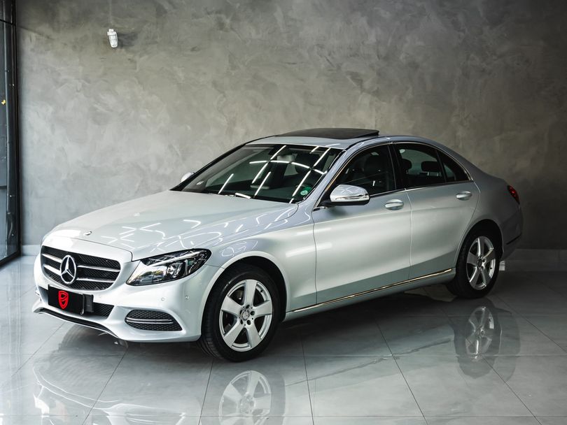 Mercedes C-200 Avantgarde 2.0 TB 16V 184cv Aut.