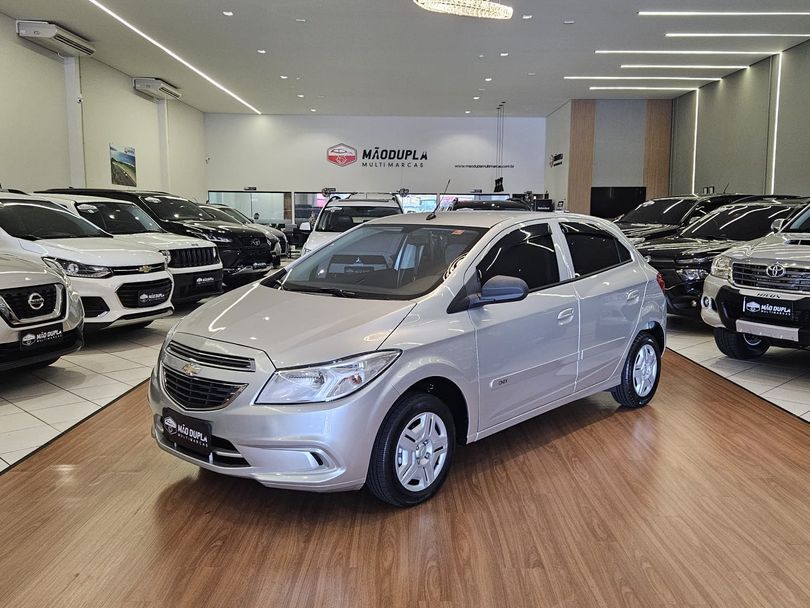 Chevrolet ONIX HATCH LT 1.0 8V FlexPower 5p Mec.