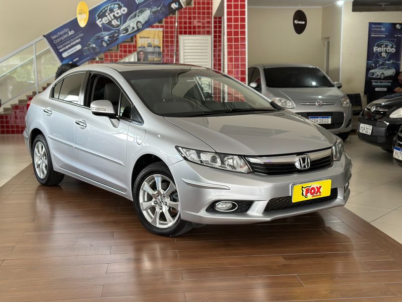 Honda Civic Sedan EXS 1.8/1.8 Flex 16V Aut. 4p