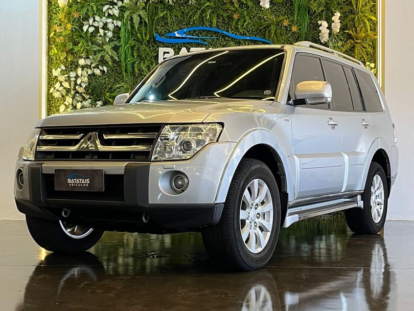 Mitsubishi Pajero HPE Full 3.2 4x4 T.I.Dies. 5p Aut