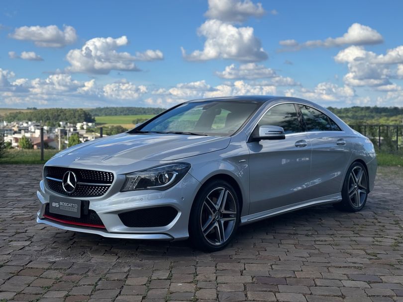 Mercedes CLA-250 Sport 4MATIC 2.0 16V 211cv Aut.