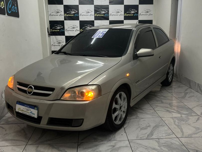 Chevrolet Astra Advantage 2.0 MPFI FlexPower 8V 3p