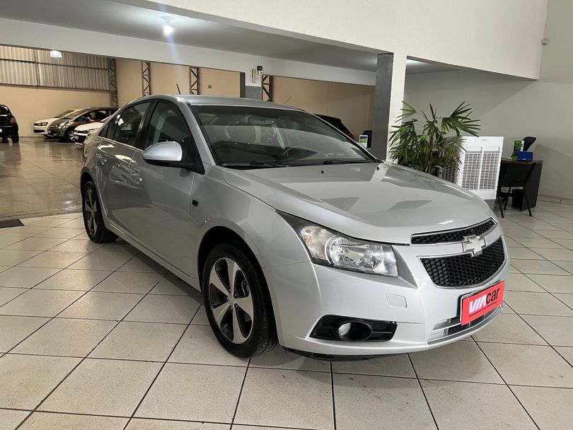 Chevrolet CRUZE LT 1.8 16V FlexPower 4p Aut.