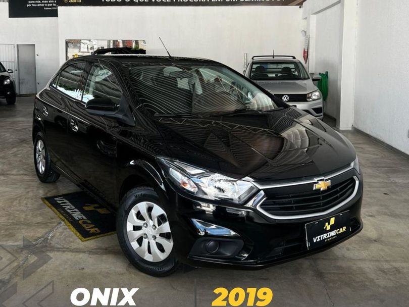 Chevrolet ONIX HATCH LT 1.0 8V FlexPower 5p Mec.