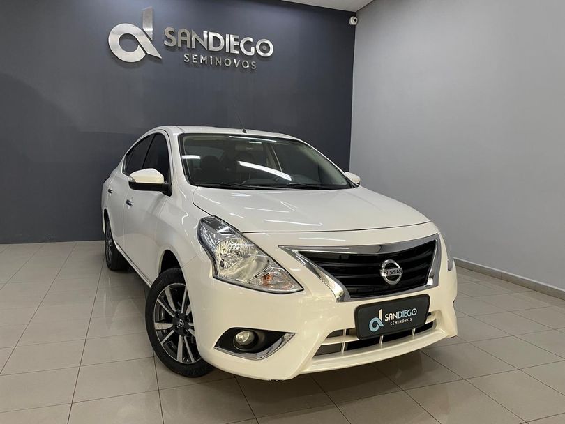 Nissan VERSA SL 1.6 16V FlexStart 4p Aut.