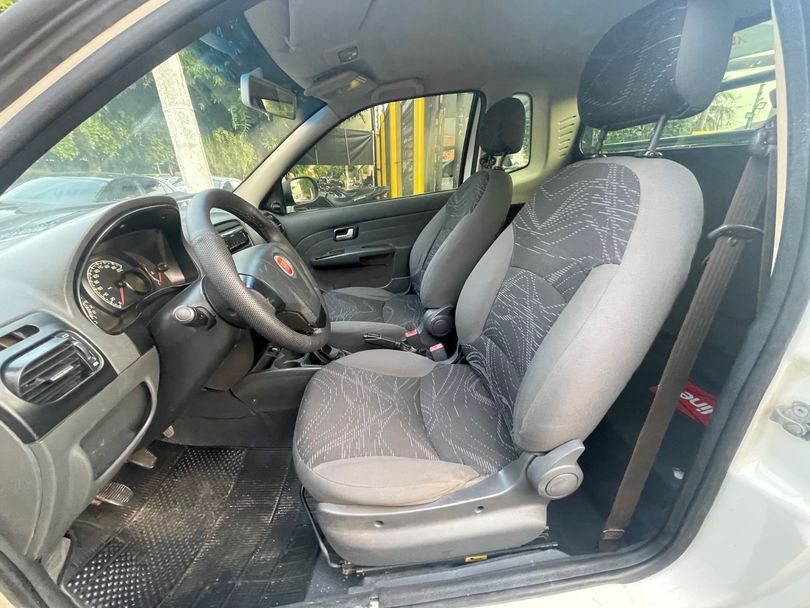 Fiat Strada Working HARD 1.4 Fire Flex 8V CE