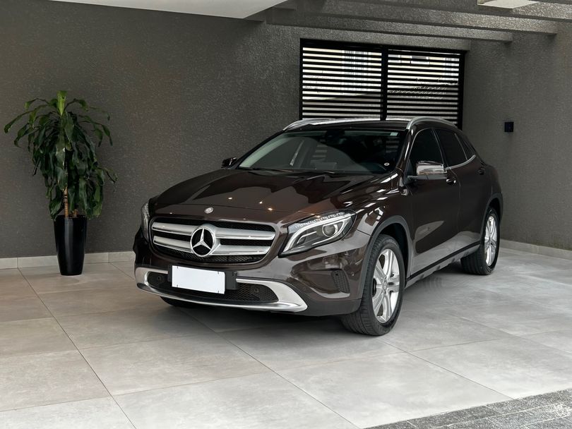 Mercedes GLA 200 Advance 1.6/1.6 TB 16V Flex Aut.
