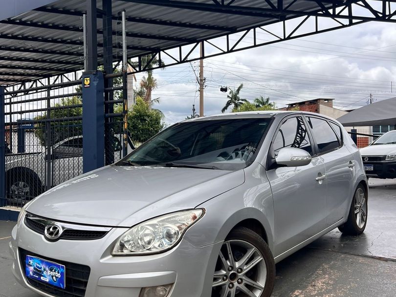 Hyundai i30 2.0 16V 145cv 5p Aut.