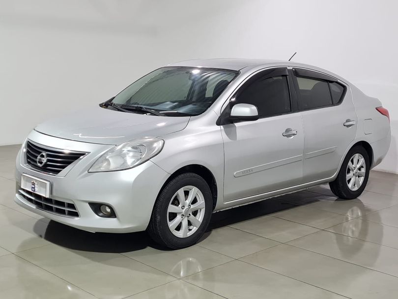 Nissan VERSA SL 1.6 16V Flex Fuel 4p Mec.