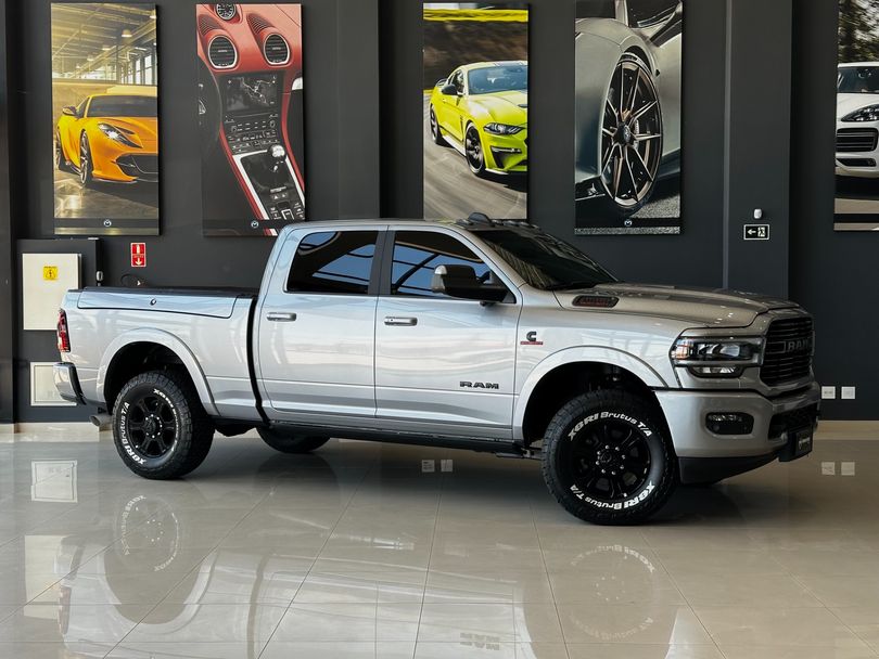 RAM 3500 LARAM.6.7 NIGHT ED.TB CD 4X4 Die. 
