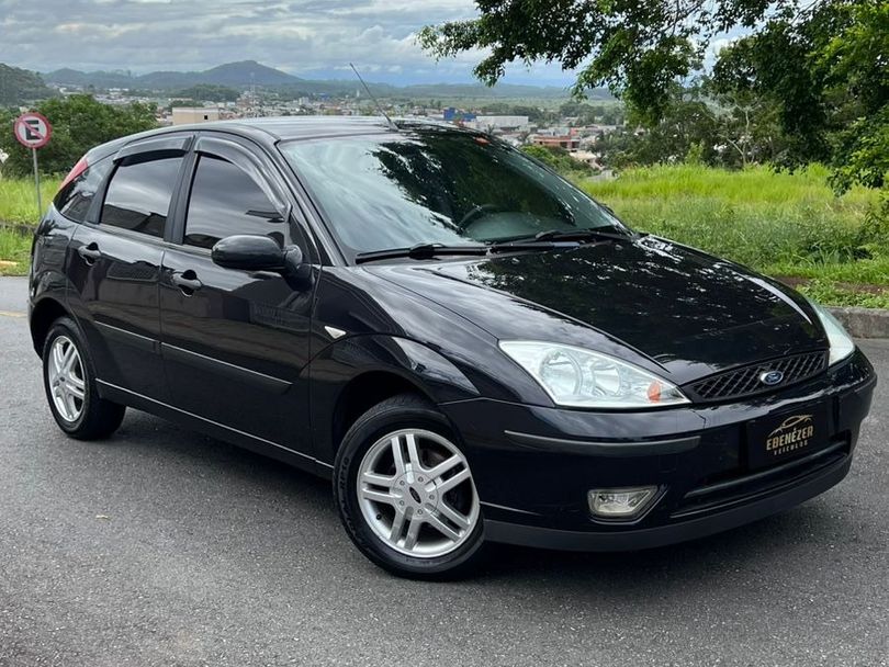 Ford Focus 1.6 S/SE/SE Plus Flex 8V/16V  5p