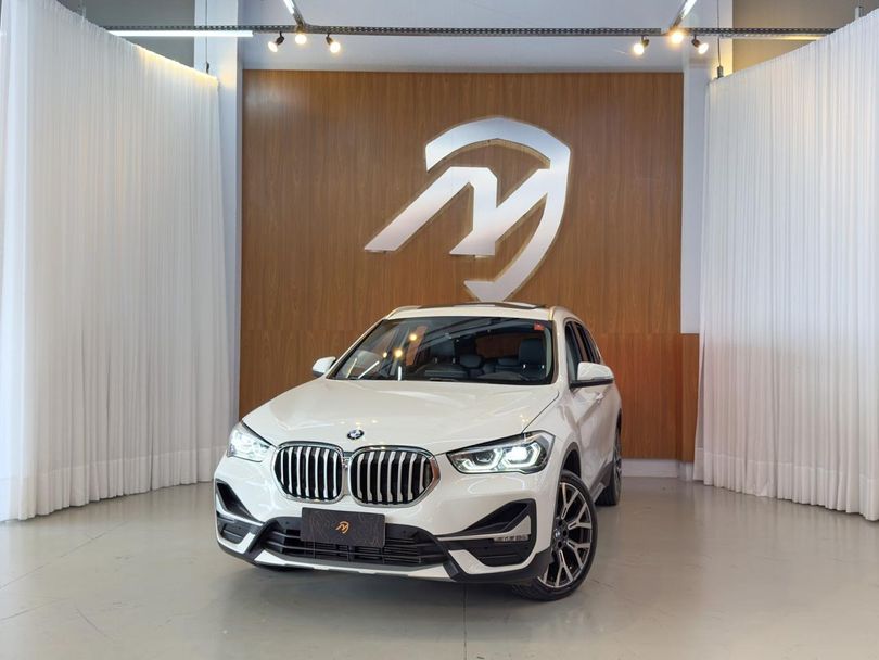 BMW X1 SDRIVE 20i X-Line 2.0 TB Active Flex