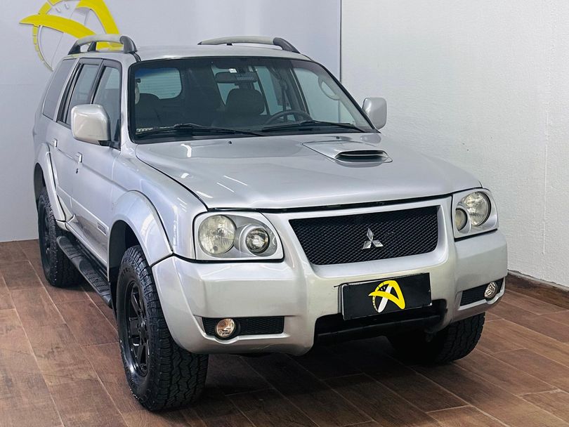Mitsubishi Pajero Sport HPE 2.5 4x4 Diesel Aut.