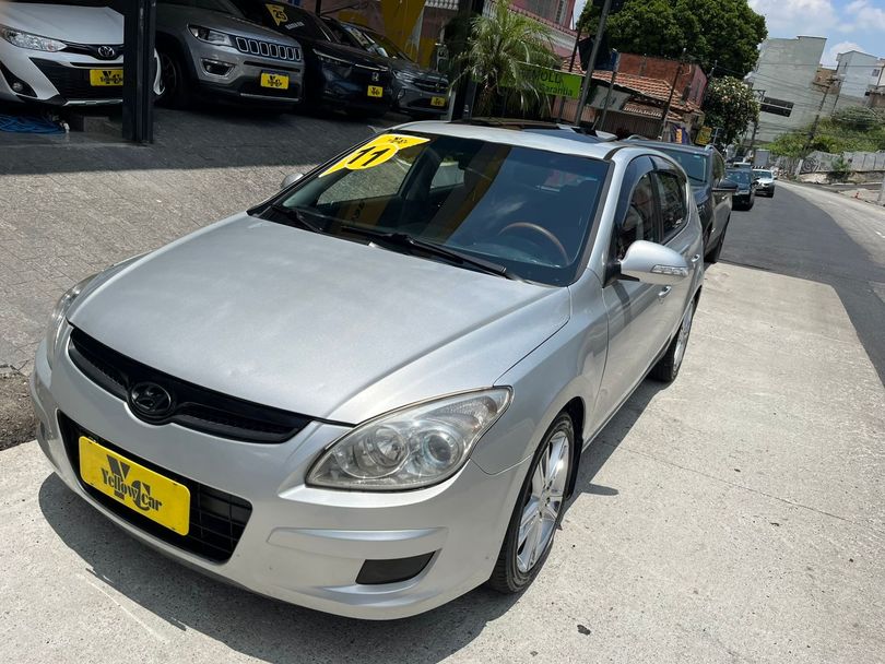 Hyundai i30 2.0 16V 145cv 5p Aut.
