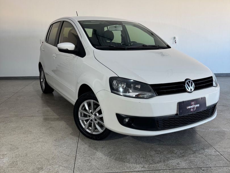 VolksWagen Fox 1.6 Mi Total Flex 8V 5p