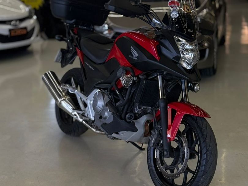 HONDA NC 700 X/ 700X ABS