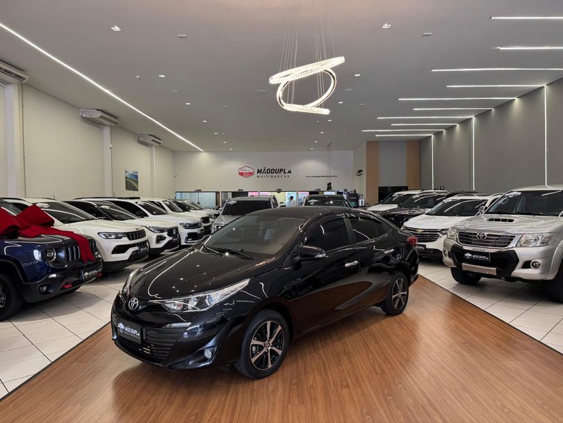 Toyota YARIS XLS Sedan 1.5 Flex 16V 4p Aut.
