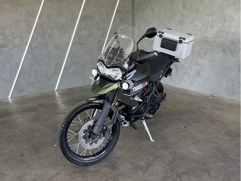 TRIUMPH TIGER 800 XCA