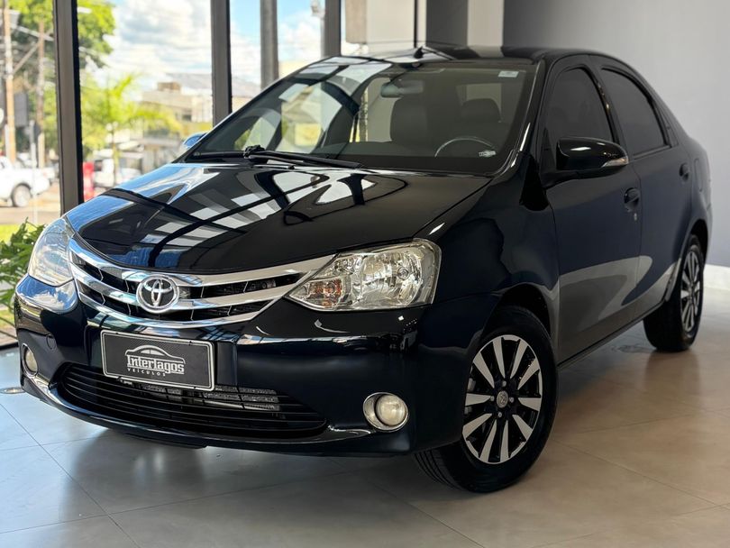 Toyota ETIOS PLATINUM Sed. 1.5 Flex 16V 4p Mec.