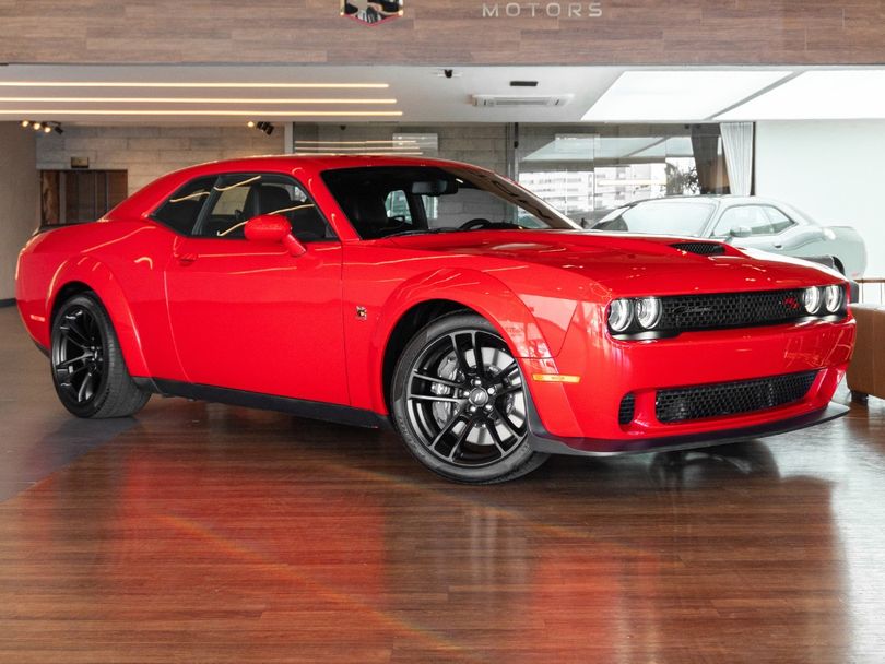 Dodge Challenger R/T Scat Pack