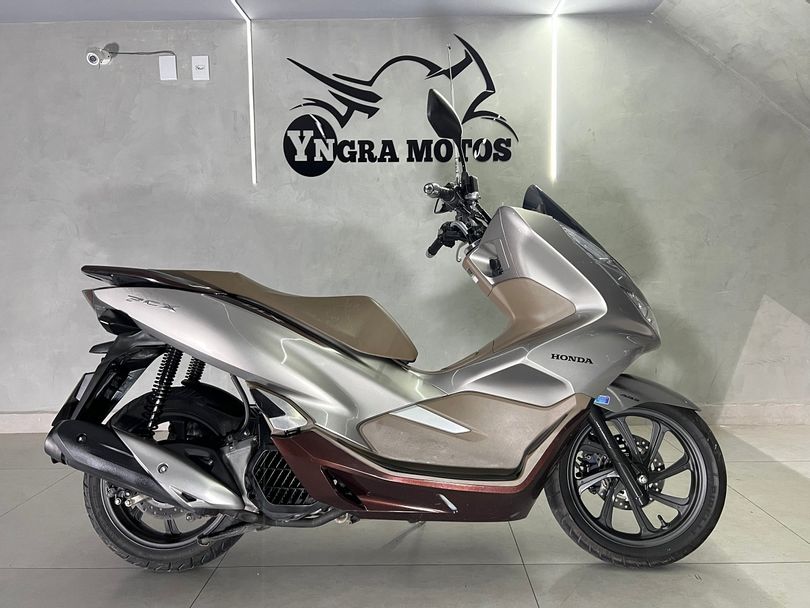 HONDA PCX 150/DLX