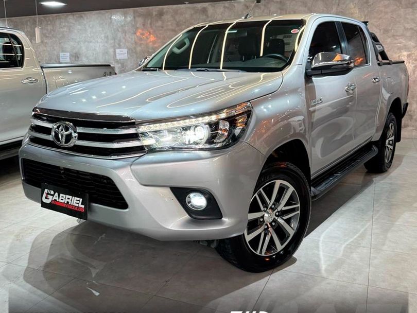 Toyota Hilux CD SRX 4x4 2.8 TDI 16V Diesel Aut.