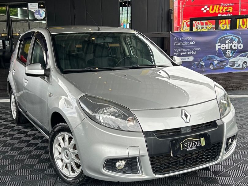 Renault SANDERO Privilège Hi-Flex 1.6 8V 5p