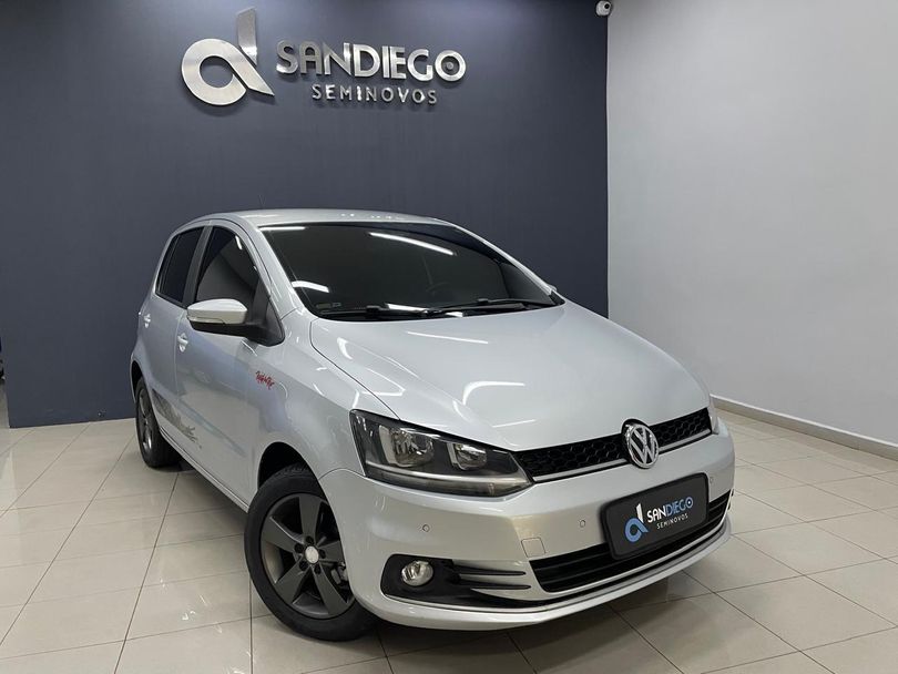 VolksWagen Fox Rock in Rio 1.6 Mi Total Flex 8V 5p