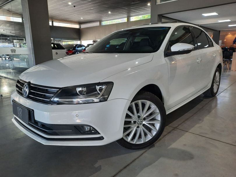 VolksWagen JETTA Comfortline 1.4 TSI 16V 4p Aut.