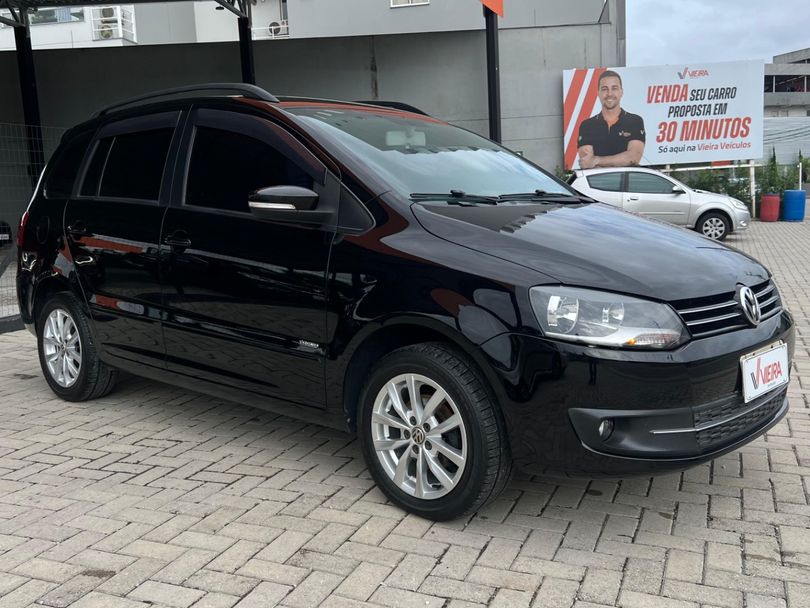 VolksWagen SPACEFOX 1.6/ 1.6 Trend Total Flex 8V 5p