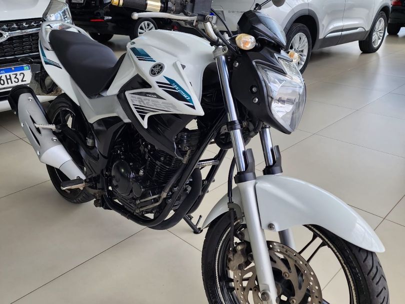 YAMAHA FAZER 250