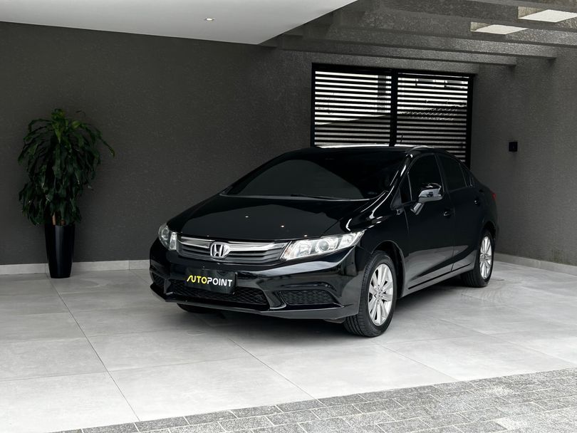 Honda Civic Sedan LXS 1.8/1.8 Flex 16V Aut. 4p