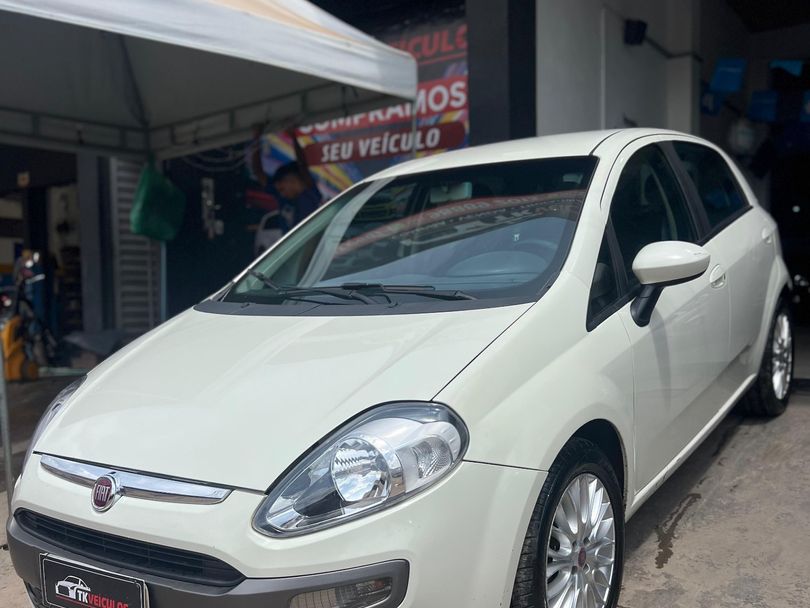 Fiat Punto ESSENCE 1.6 Flex 16V 5p