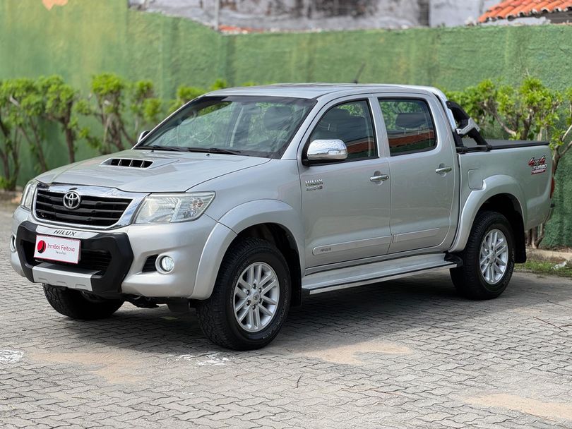 Toyota Hilux CD SRV D4-D 4x4 3.0 TDI Diesel Aut