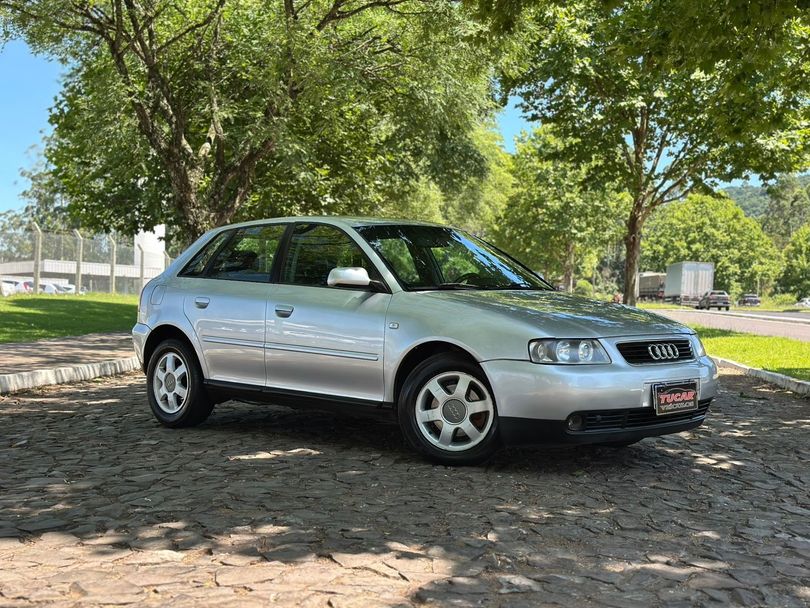 Audi A3 1.8 5p Mec.