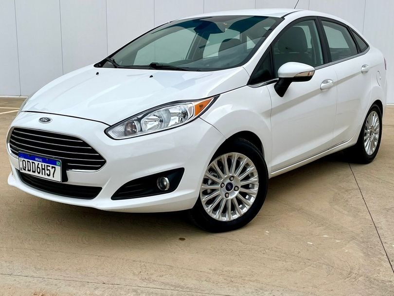Ford Ka 1.5 Sedan SE Plus 12V Flex 4p Mec.