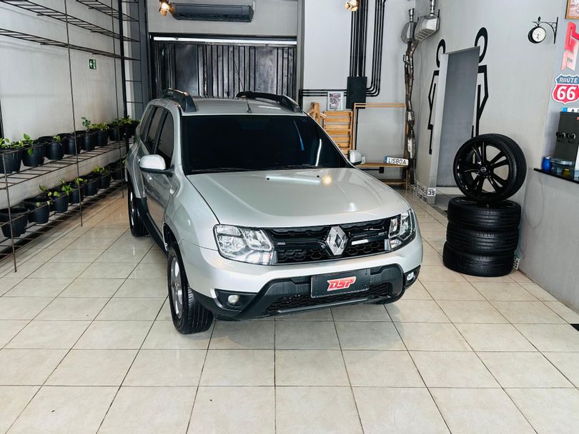 Renault DUSTER Authent. 1.6 Flex 16V Aut.