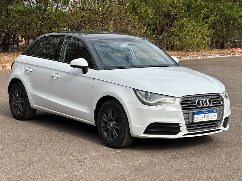 AUDI 1.4 TFSI ATTRACTION 16V 122CV GASOLINA 4P AUTOMÁTICO