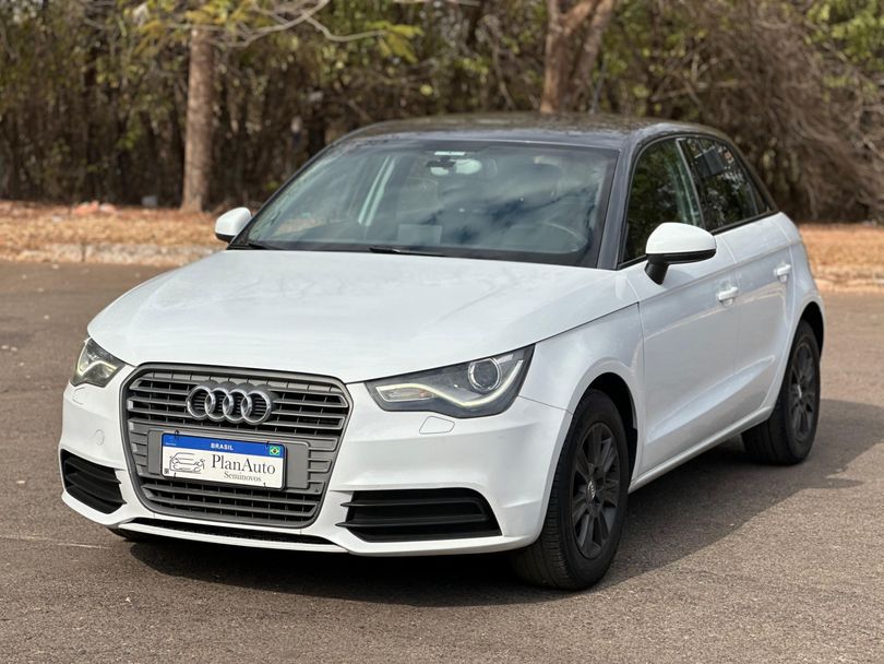 AUDI 1.4 TFSI ATTRACTION 16V 122CV GASOLINA 4P AUTOMÁTICO