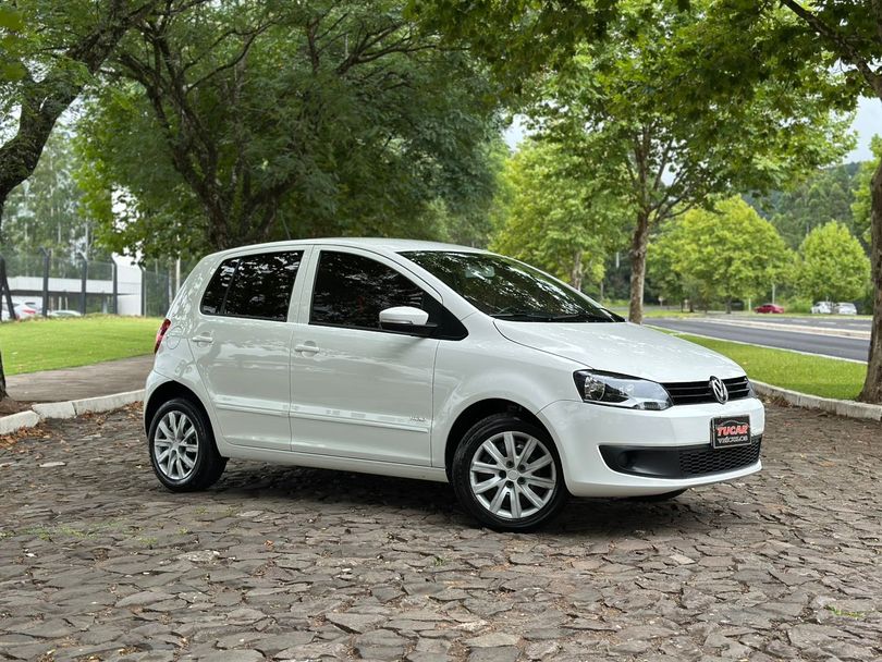 VolksWagen Fox 1.6 Mi Total Flex 8V 5p